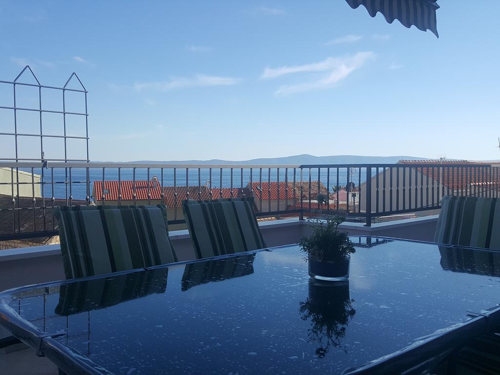 Apartments Pero Podgora Exterior photo